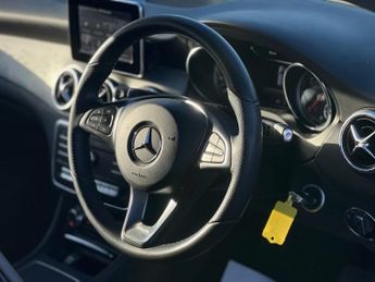 MERCEDES-BENZ CLA 2.1 CLA220d Sport Shooting Brake 5dr Diesel 7G-DCT Euro 6 (s/s) 