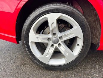 AUDI A3 1.6 TDI Sport Saloon 4dr Diesel Manual Euro 6 (s/s) (110 ps) ***