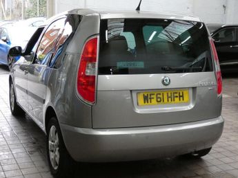 SKODA ROOMSTER 1.6 TDI SE Plus MPV 5dr Diesel Manual Euro 5 (105 ps)