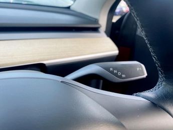 TESLA MODEL Y (Dual Motor) Performance SUV 5dr Electric Auto 4WDE (426 bhp)