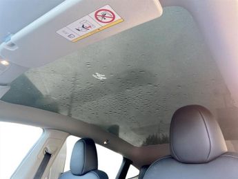 TESLA MODEL Y (Dual Motor) Performance SUV 5dr Electric Auto 4WDE (426 bhp)