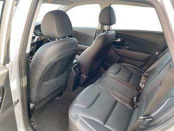 KIA NIRO 64kWh 3 SUV 5dr Electric Auto (201 bhp)