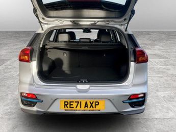 KIA NIRO 64kWh 3 SUV 5dr Electric Auto (201 bhp)