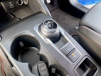 FORD KUGA 2.5 Duratec 14.4kWh ST-Line SUV 5dr Petrol Plug-in Hybrid CVT Eu