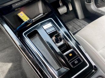 VOLKSWAGEN GOLF 1.4 TSI 13kWh Style Hatchback 5dr Petrol Plug-in Hybrid DSG Euro