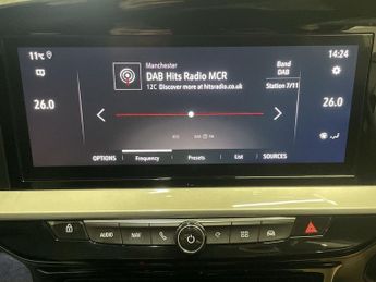 VAUXHALL MOKKA ELECTRIC 50kWh Elite Premium SUV 5dr Electric Auto (136 ps)