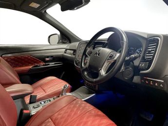MITSUBISHI OUTLANDER 2.4h TwinMotor 13.8kWh 5hs SUV 5dr Petrol Plug-in Hybrid CVT 4WD