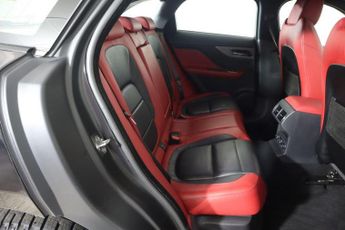 JAGUAR F-PACE 3.0 D300 V6 S Auto AWD Euro 6 (s/s) 5dr