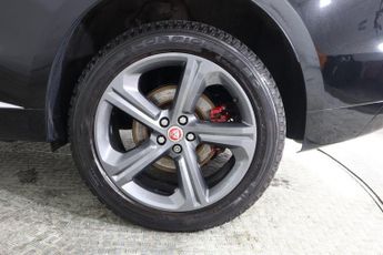 JAGUAR F-PACE 3.0 D300 V6 S Auto AWD Euro 6 (s/s) 5dr