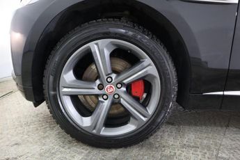 JAGUAR F-PACE 3.0 D300 V6 S Auto AWD Euro 6 (s/s) 5dr