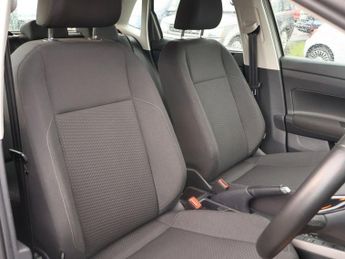 VOLKSWAGEN POLO 1.0 TSI SE Hatchback 5dr Petrol DSG Euro 6 (s/s) (95 ps)