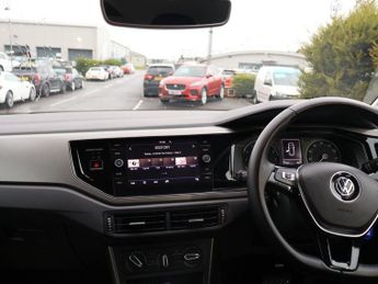 VOLKSWAGEN POLO 1.0 TSI SE Hatchback 5dr Petrol DSG Euro 6 (s/s) (95 ps)