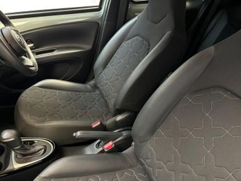 TOYOTA AYGO X 1.0 VVT-i Exclusive Hatchback 5dr Petrol x-shift Euro 6 (s/s) (7