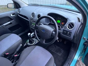 FORD FUSION 1.4 TDCi Zetec Climate Hatchback 5dr Diesel Manual (122 g/km, 67