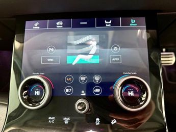 LAND ROVER RANGE ROVER EVOQUE 2.0 P250 MHEV R-Dynamic SE SUV 5dr Petrol Auto 4WD Euro 6 (s/s) 