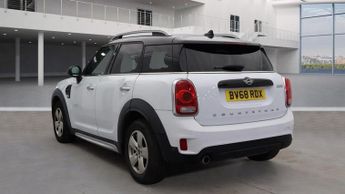 MINI COUNTRYMAN 1.5 Cooper Classic SUV 5dr Petrol Steptronic Euro 6 (s/s) (136 p