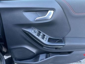 FORD PUMA 1.0T EcoBoost MHEV ST-Line SUV 5dr Petrol Hybrid DCT Euro 6 (s/s