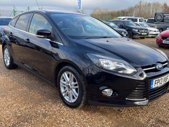 Ford Focus 1.6 TDCi Titanium Hatchback 5dr Diesel Manual Euro 5 (s/s) (115 