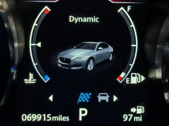 JAGUAR XF 2.0d Portfolio Saloon 4dr Diesel Auto AWD Euro 6 (s/s) (240 ps)