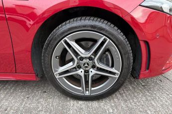 MERCEDES-BENZ A-CLASS 1.3 A250e 15.6kWh AMG Line (Premium 2) Saloon 4dr Petrol Plug-in