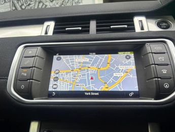 LAND ROVER RANGE ROVER EVOQUE 2.0 TD4 SE Tech SUV 5dr Diesel Manual 4WD Euro 6 (s/s) (180 ps)