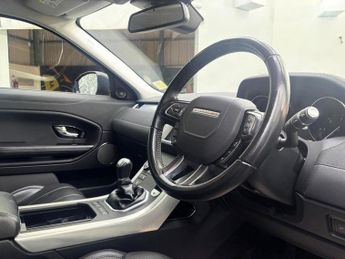 LAND ROVER RANGE ROVER EVOQUE 2.0 TD4 SE Tech SUV 5dr Diesel Manual 4WD Euro 6 (s/s) (180 ps)