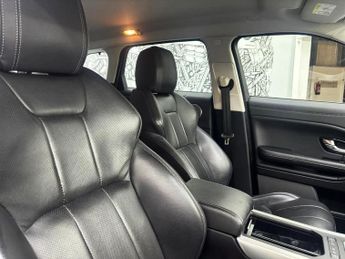 LAND ROVER RANGE ROVER EVOQUE 2.0 TD4 SE Tech SUV 5dr Diesel Manual 4WD Euro 6 (s/s) (180 ps)