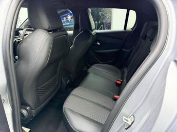 PEUGEOT 208 1.2 PureTech GT Hatchback 5dr Petrol Manual Euro 6 (s/s) (100 ps