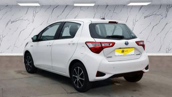 TOYOTA YARIS 1.5 VVT-h Icon Tech Hatchback 5dr Petrol Hybrid E-CVT Euro 6 (s/