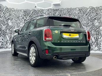 MINI COUNTRYMAN 1.5 7.6kWh Cooper SE SUV 5dr Petrol Plug-in Hybrid Auto ALL4 Eur