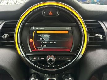 MINI HATCH 1.5 Cooper Hatchback 5dr Petrol Steptronic Euro 6 (s/s) (136 ps)