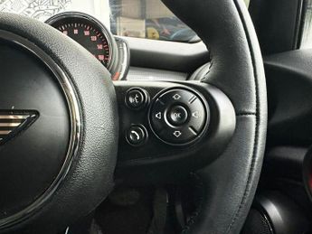 MINI HATCH 1.5 Cooper Hatchback 5dr Petrol Steptronic Euro 6 (s/s) (136 ps)
