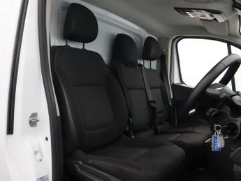 RENAULT TRAFIC 2.0 dCi Blue SL28 Sport Panel Van 5dr Diesel Manual L1 H1 Euro 6