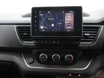 RENAULT TRAFIC 2.0 dCi Blue SL28 Sport Panel Van 5dr Diesel Manual L1 H1 Euro 6