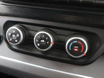 RENAULT TRAFIC 2.0 dCi Blue SL28 Sport Panel Van 5dr Diesel Manual L1 H1 Euro 6