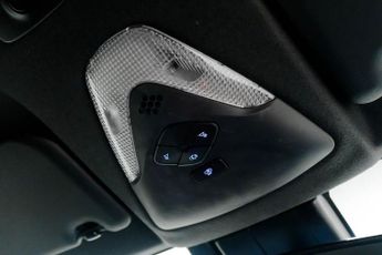 TOYOTA C-HR 1.8 VVT-h Dynamic SUV 5dr Petrol Hybrid CVT Euro 6 (s/s) (122 ps