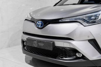 TOYOTA C-HR 1.8 VVT-h Dynamic SUV 5dr Petrol Hybrid CVT Euro 6 (s/s) (122 ps
