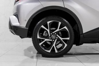 TOYOTA C-HR 1.8 VVT-h Dynamic SUV 5dr Petrol Hybrid CVT Euro 6 (s/s) (122 ps
