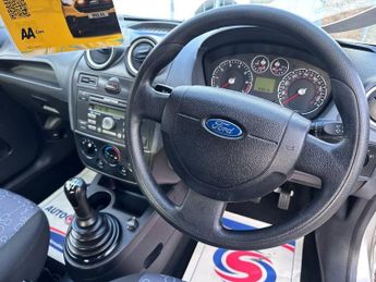 FORD FIESTA 1.25 Style Climate Hatchback 3dr Petrol Manual (142 g/km, 74 bhp