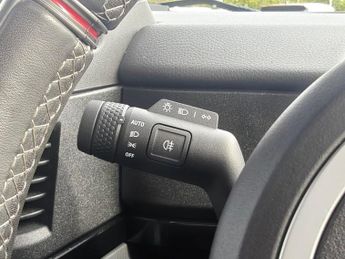 INEOS GRENADIER 3.0D Fieldmaster Edition Utility Wagon 6dr Diesel Auto 4WD Euro 