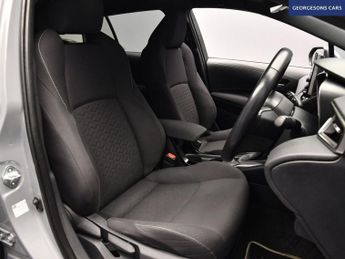 TOYOTA COROLLA 1.8 VVT-h Design Touring Sports 5dr Petrol Hybrid CVT Euro 6 (s/