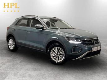 Volkswagen T-Roc 1.5 TSI Life SUV 5dr Petrol DSG Euro 6 (s/s) (150 ps)