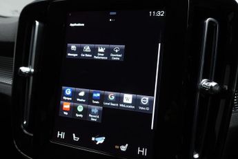 VOLVO XC40 2.0 B4 MHEV R-Design Pro SUV 5dr Petrol Hybrid Auto Euro 6 (s/s)