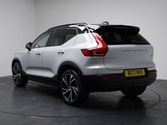 VOLVO XC40 2.0 B4 MHEV R-Design Pro SUV 5dr Petrol Hybrid Auto Euro 6 (s/s)