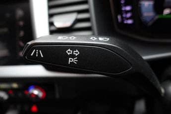 AUDI A1 1.5 TFSI 35 Sport Sportback 5dr Petrol S Tronic Euro 6 (s/s) (15