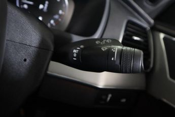 VOLVO XC90 2.0 B5 MHEV R-Design Auto 4WD Euro 6 (s/s) 5dr