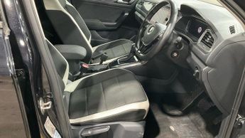 VOLKSWAGEN T-ROC 1.5 TSI GPF EVO SEL SUV 5dr Petrol DSG Euro 6 (s/s) (150 ps)