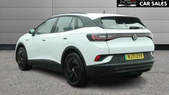 VOLKSWAGEN ID.4 Pro Performance 77kWh Life SUV 5dr Electric Auto (204 ps)