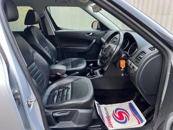 SKODA YETI 2.0 TDI Elegance SUV 5dr Diesel Manual 4WD Euro 5 (140 ps)