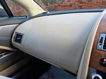 ASTON MARTIN RAPIDE 6.0 V12 Saloon 4dr Petrol T-TronicII Euro 5 (470 bhp)